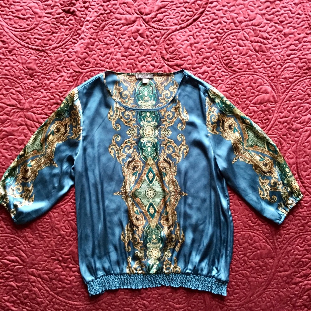 Roz & Ali smocked blouse